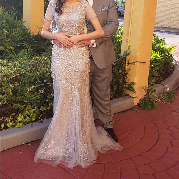 Formal/prom dress - Picture 3 of 3